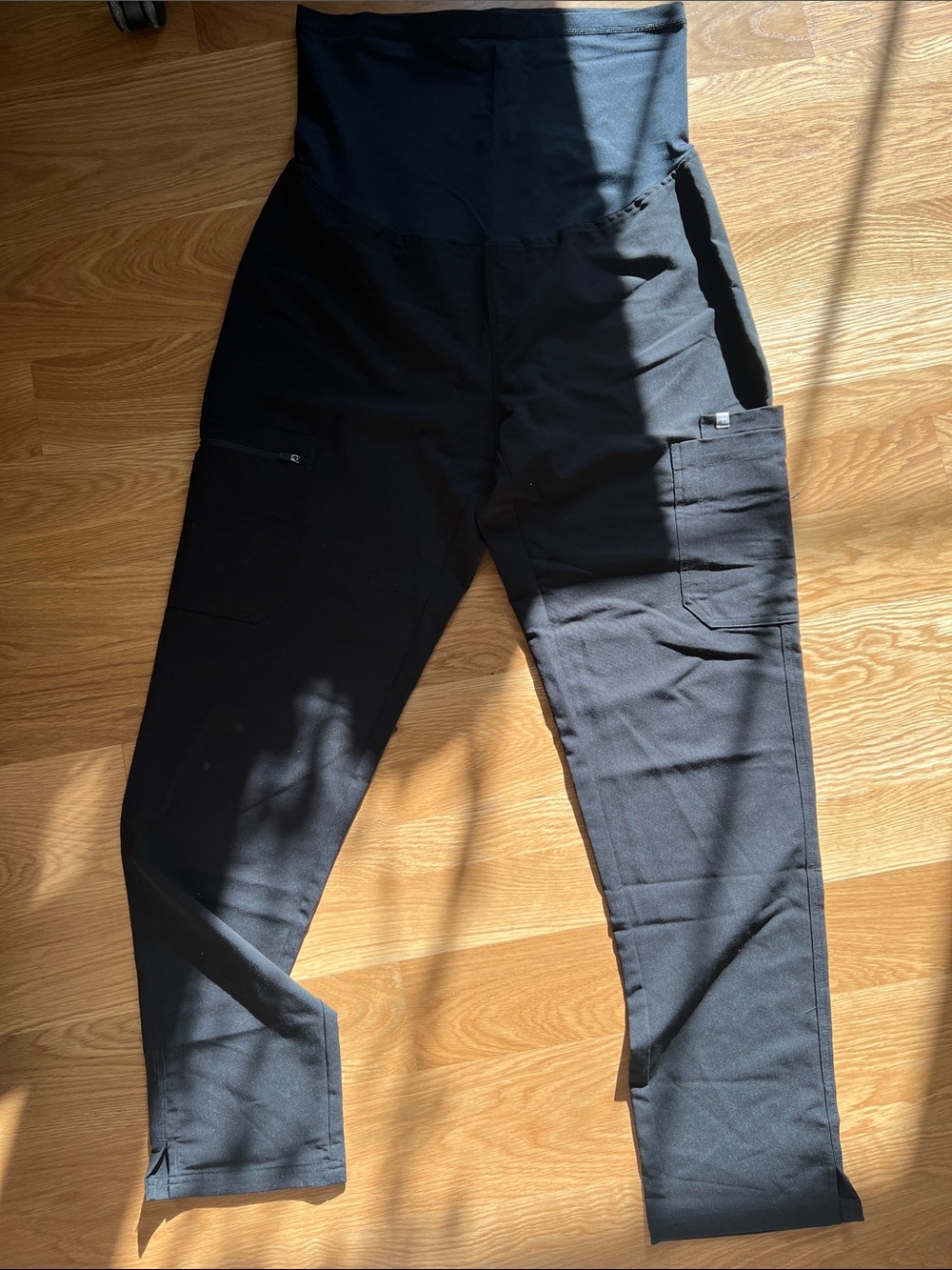 Figs Women's Black Maternity Cargo Scrub Pants